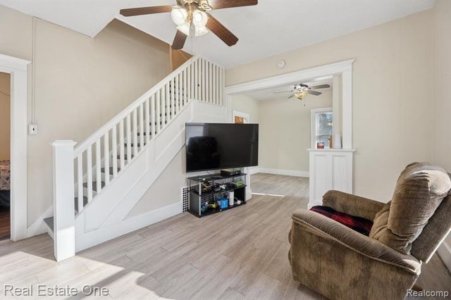 159 Dwight Street, River Rouge, MI 48218