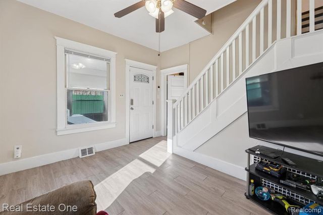 159 Dwight Street, River Rouge, MI 48218
