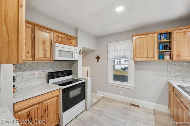 159 Dwight Street, River Rouge, MI 48218