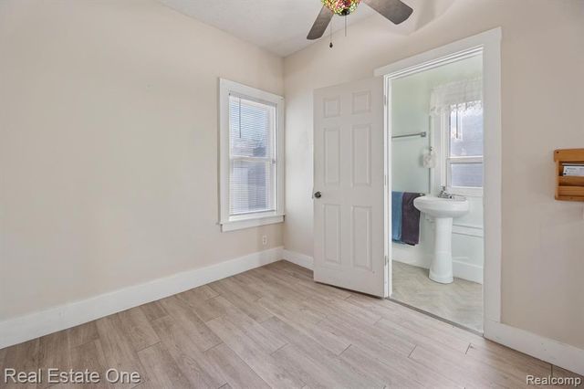 159 Dwight Street, River Rouge, MI 48218