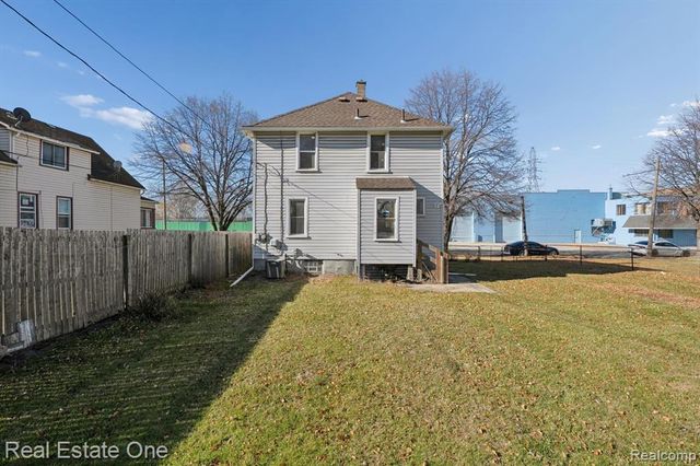 159 Dwight Street, River Rouge, MI 48218