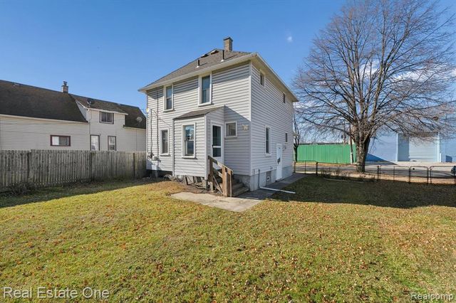 159 Dwight Street, River Rouge, MI 48218