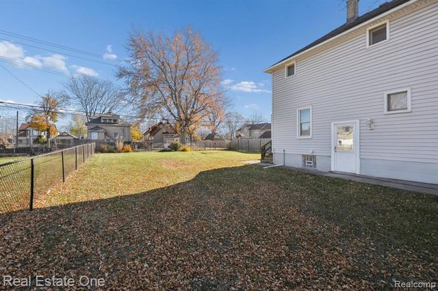 159 Dwight Street, River Rouge, MI 48218