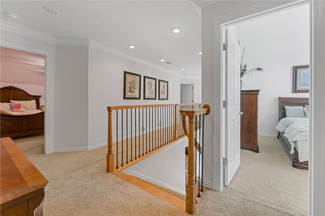2529 N Candlewood Drive, Fayetteville, AR 72703