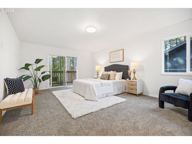 4937 Sw HUMPHREY PARK Rd, Portland, OR 97221