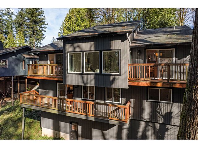 4937 Sw HUMPHREY PARK Rd, Portland, OR 97221