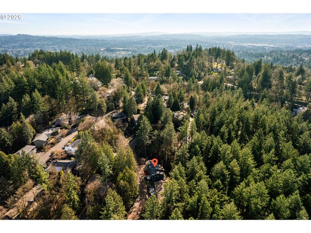 4937 Sw HUMPHREY PARK Rd, Portland, OR 97221