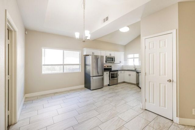 8147 W Greer Avenue, Peoria, AZ 85345