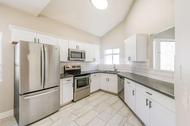 8147 W Greer Avenue, Peoria, AZ 85345