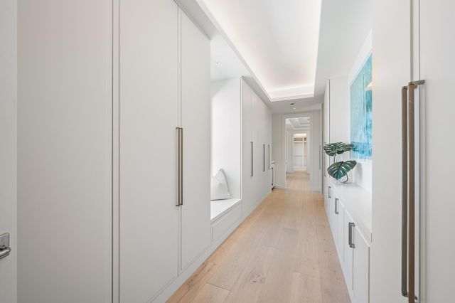 301 Plantation Road, Palm Beach, FL 33480