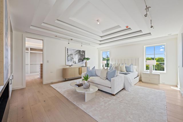 301 Plantation Road, Palm Beach, FL 33480