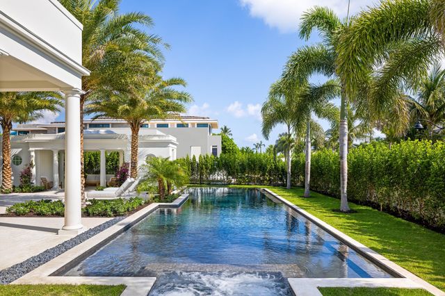 301 Plantation Road, Palm Beach, FL 33480