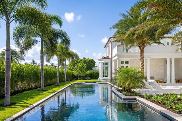 301 Plantation Road, Palm Beach, FL 33480