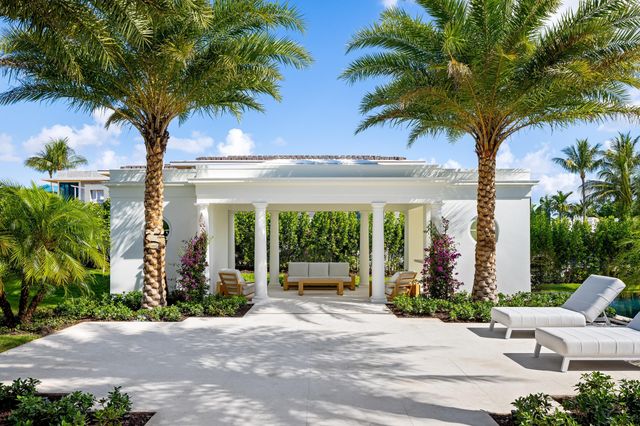 301 Plantation Road, Palm Beach, FL 33480