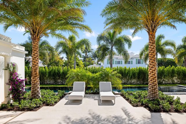 301 Plantation Road, Palm Beach, FL 33480