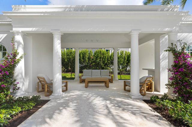 301 Plantation Road, Palm Beach, FL 33480
