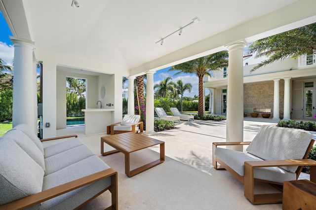 301 Plantation Road, Palm Beach, FL 33480