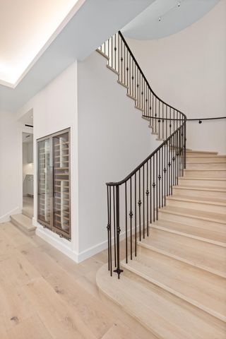 301 Plantation Road, Palm Beach, FL 33480