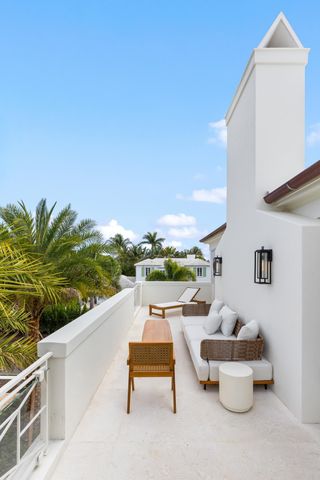 301 Plantation Road, Palm Beach, FL 33480