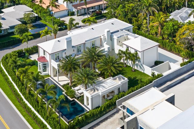 301 Plantation Road, Palm Beach, FL 33480