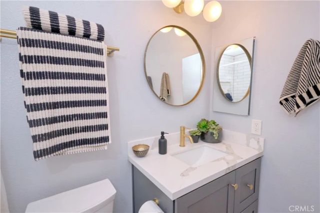 7911 Woodlake Drive 76, Huntington Beach, CA 92647