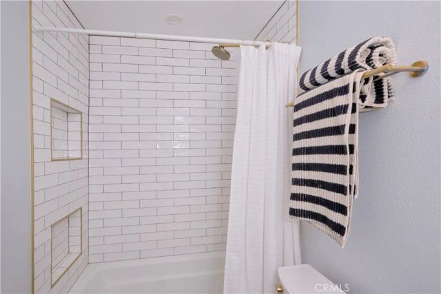 7911 Woodlake Drive 76, Huntington Beach, CA 92647