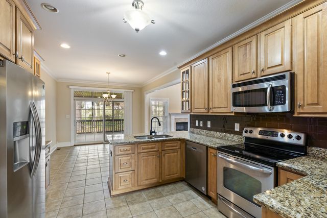 137 Clarendon Trce, Clarksville, TN 37043