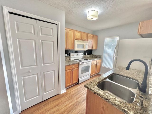 4679 ASHBURN SQUARE DRIVE, Tampa, FL 33610