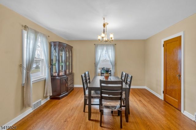 154 Watchung Dr, Hawthorne Boro, NJ 07506