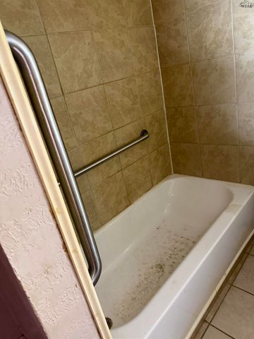 1514 PECK STREET, Vernon, TX 76384