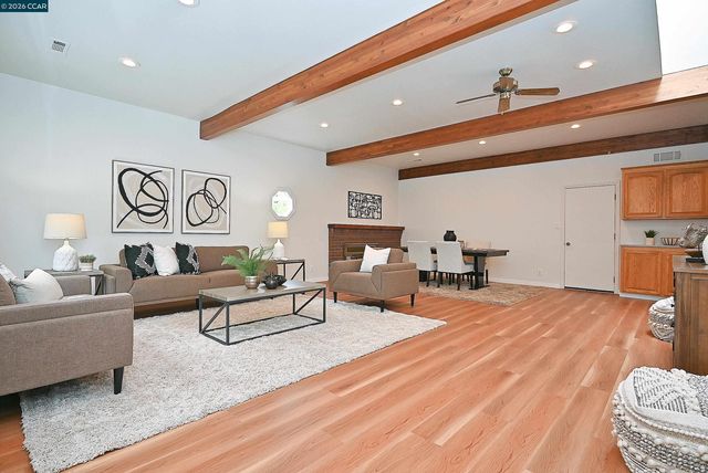 263 Croyden Dr, Pleasant Hill, CA 94523