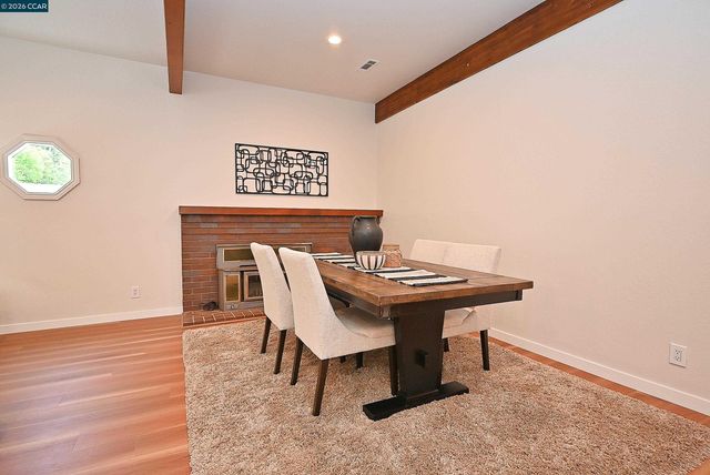 263 Croyden Dr, Pleasant Hill, CA 94523