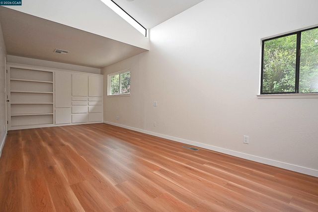 263 Croyden Dr, Pleasant Hill, CA 94523