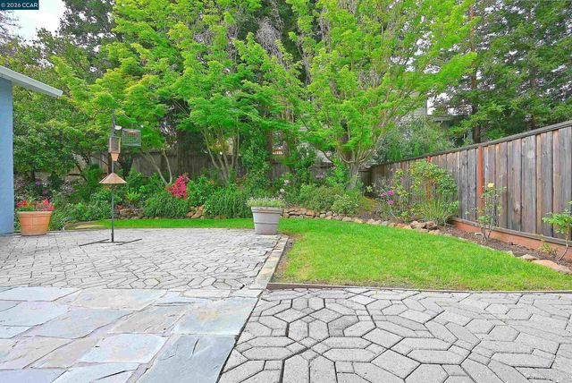 263 Croyden Dr, Pleasant Hill, CA 94523