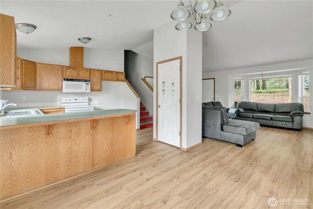 17301 W View Lane SE, Yelm, WA 98597