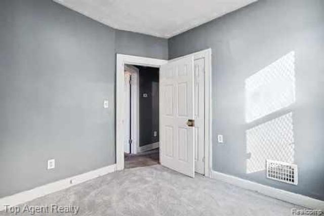 1939 W Grand Street, Detroit, MI 48238