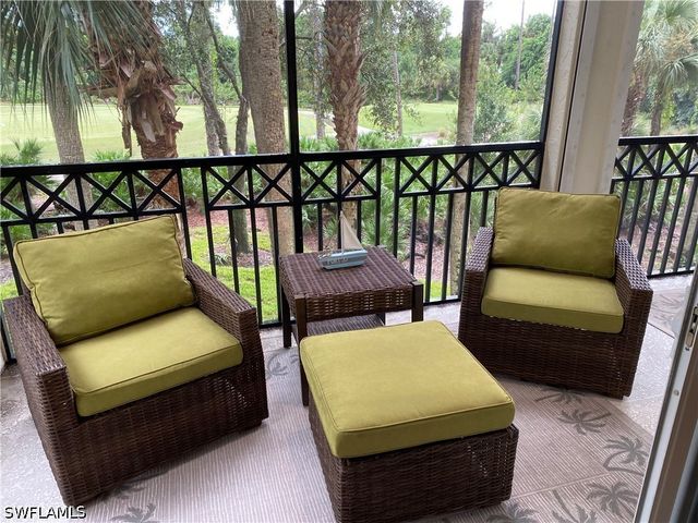 2662 Bolero DR 10-2, Naples, FL 34109