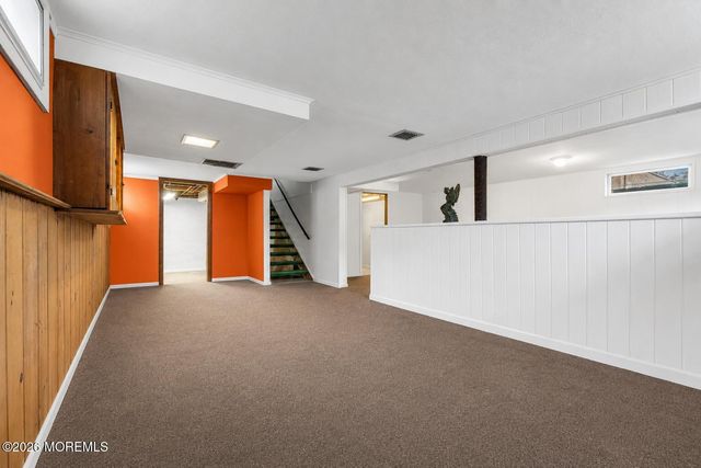 73 Locker Street, Beachwood, NJ 08722