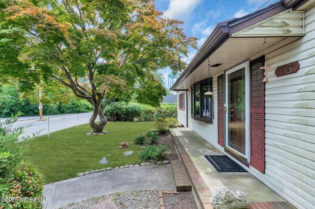 73 Locker Street, Beachwood, NJ 08722
