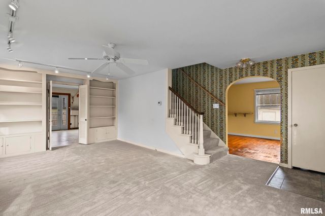 1315 W ASH Street, Springfield, IL 62704