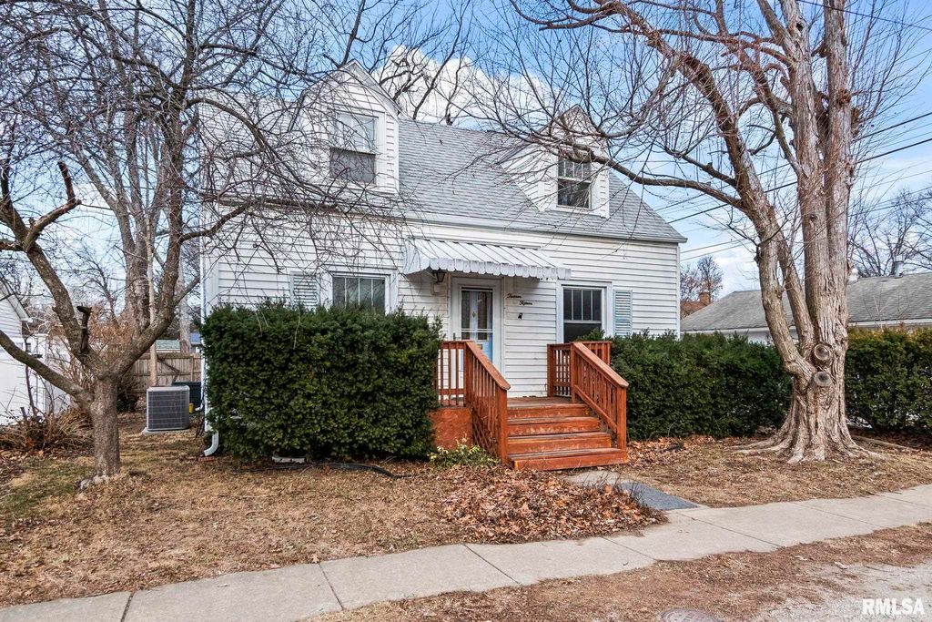 1315 W ASH Street, Springfield, IL 62704