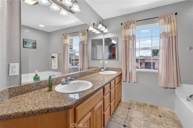 297 Indiana, El Cajon, CA 92020