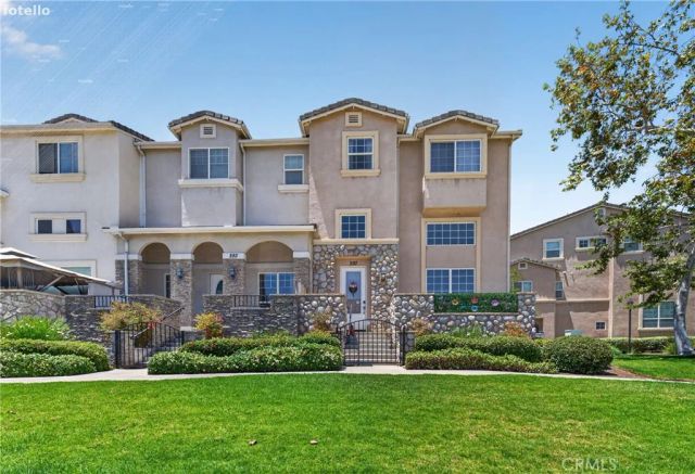 297 Indiana, El Cajon, CA 92020