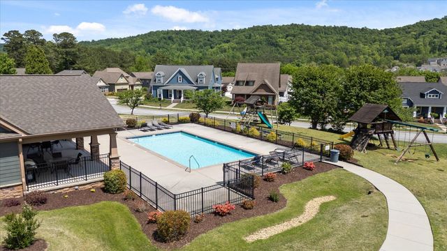 9651 Rookwood Circle, Ooltewah, TN 37363