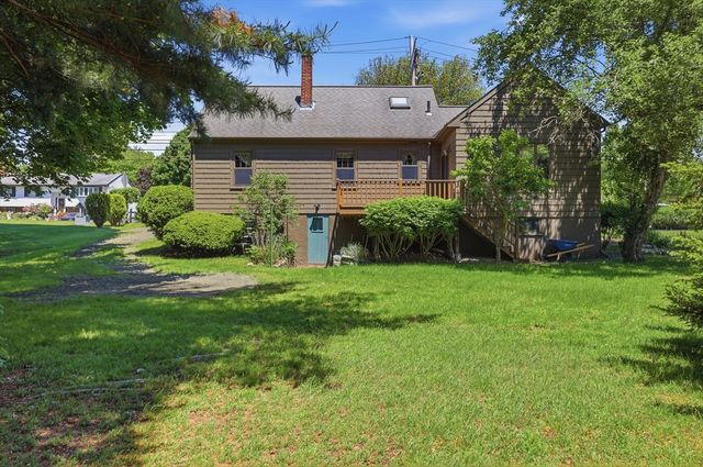 398 Salem Street, Wakefield, MA 01880
