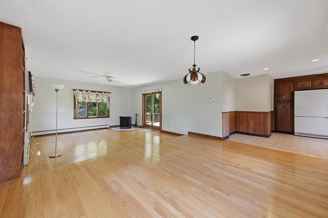 398 Salem Street, Wakefield, MA 01880