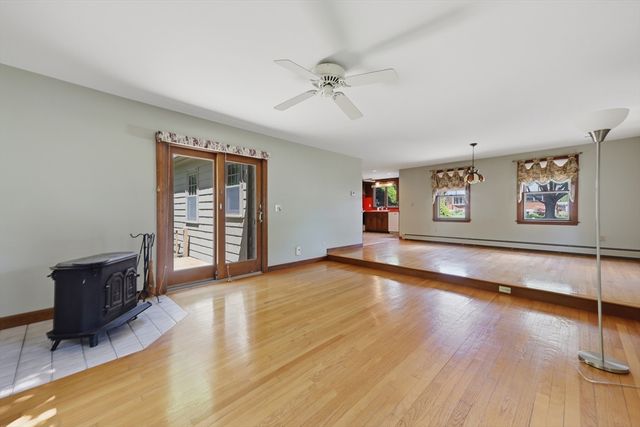 398 Salem Street, Wakefield, MA 01880