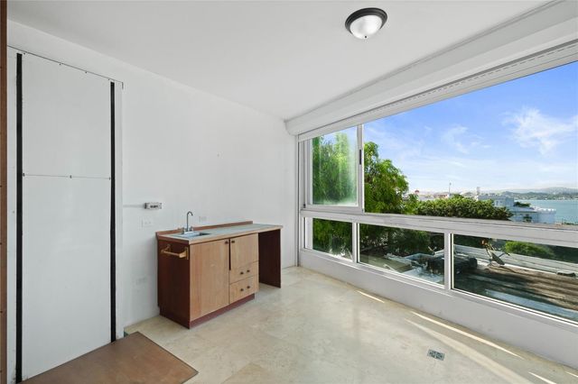 10 CALLE SOL, Old San Juan, PR 00901