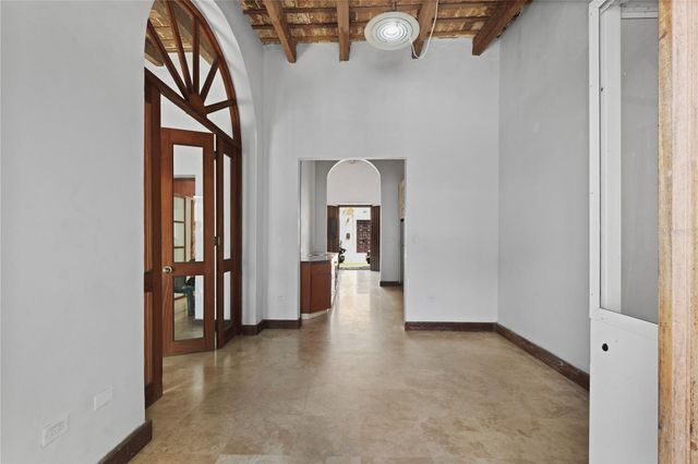 10 CALLE SOL, Old San Juan, PR 00901