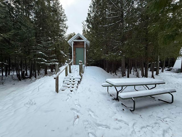 12.5 Acres Ii Road, Garden, MI 49835